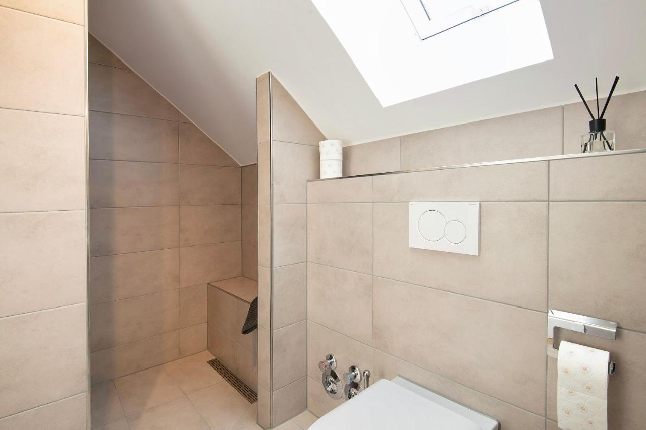 Dachstudio Am Donau Rad Weg 特格尔恩海姆 外观 照片