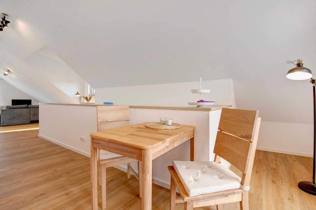 Dachstudio Am Donau Rad Weg 特格尔恩海姆 外观 照片